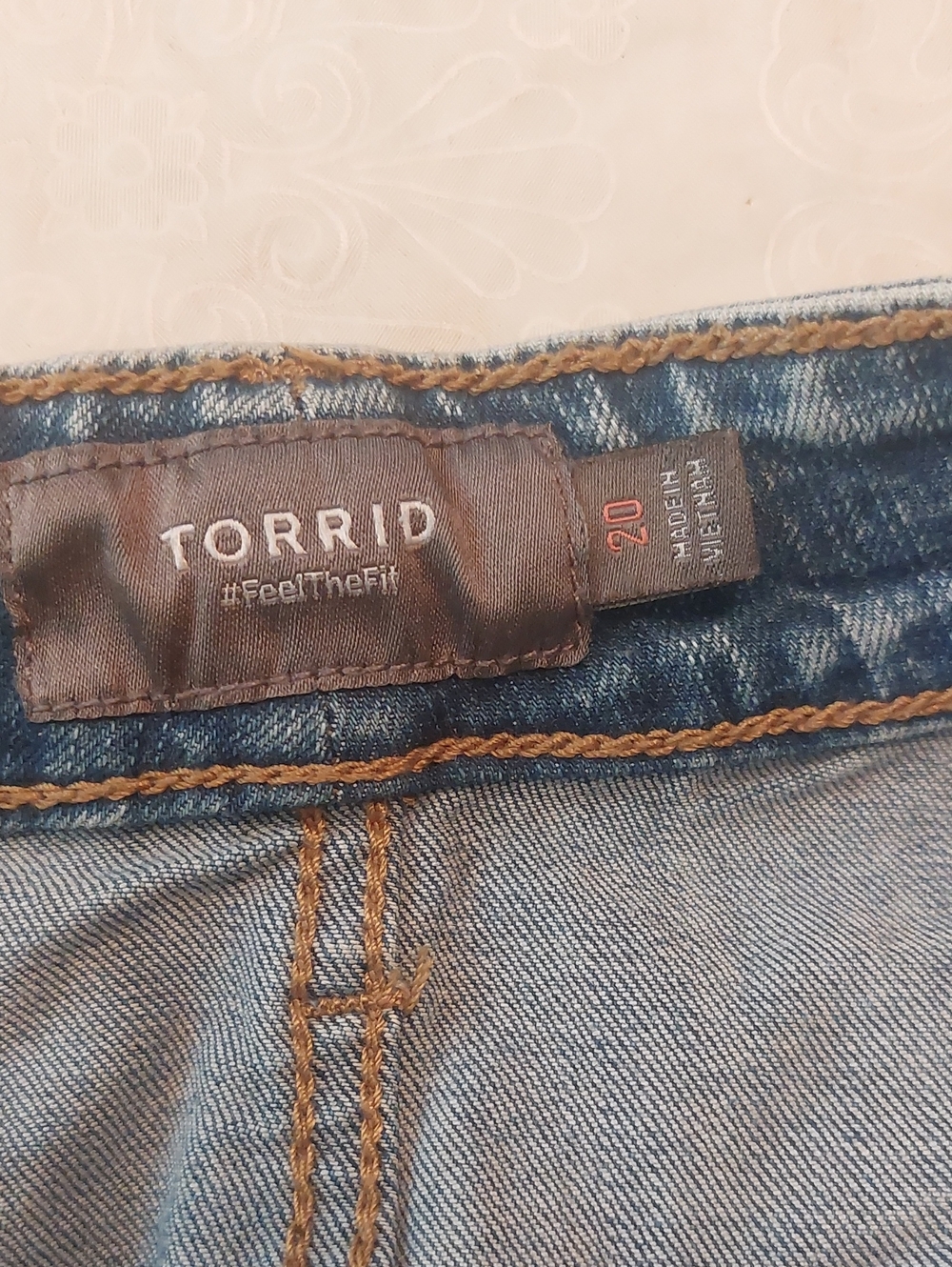Torrid Blue Denim Midi Split Front Jean Skirt Sz 20 *Runs Bigger - Picture 5 of 15